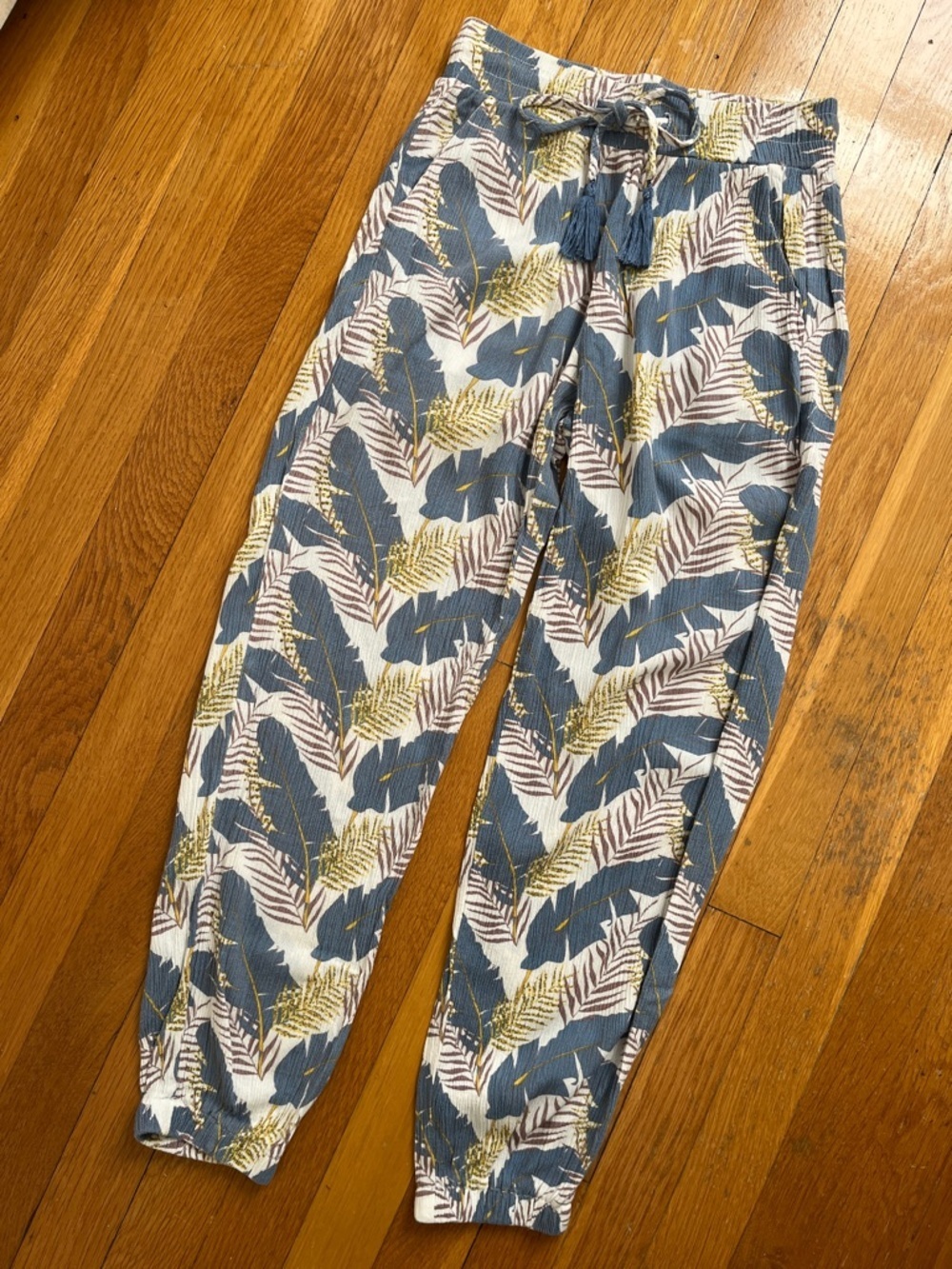 XS Blue Island Crinkle Texture Beach Pants Drawstring Tassels in Tropical Print